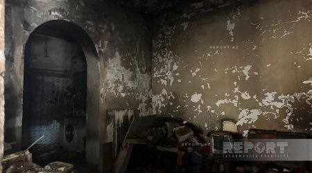 Bakının mərkəzində YANĞIN: Ev yararsız vəziyyətə düşdü - FOTO
