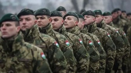 Macarıstan Ukraynaya hərbçi göndərməyəcək