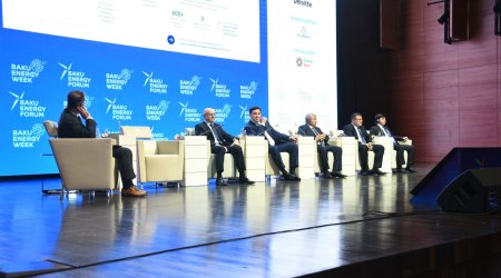 "Enerji sahəsində əməkdaşlığa dair" Bakı Bəyannaməsi qəbul edilib
