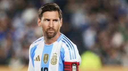 Messi dünya çempionatına hazırlığa komandadan ayrı başladı