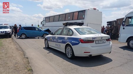 Cəlilabadda toy hazırlığına gedən şəxslər qəzaya düşdü: 5 yaralı var &ndash; FOTO