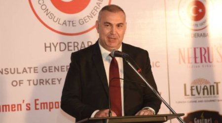 Kazinoda görüntüsü yayıldı - Türkiyə baş konsulu geri çağırdı - Foto