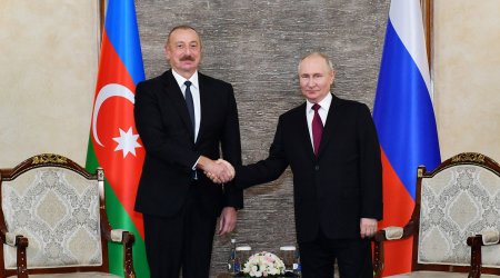 İlham Əliyev Vladimir Putini TƏBRİK edib