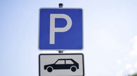 Sürücülərin NƏZƏRİNƏ: Bakının əsas küçələrində parklanma qadağan olunur