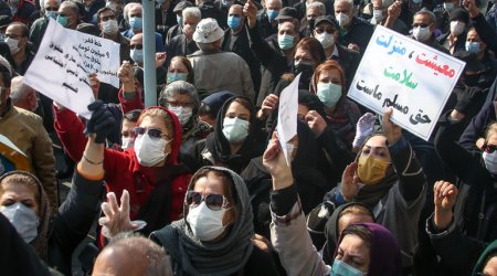 İranda təqaüdçülər etiraza qalxdılar