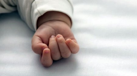 Şəmkirdə körpə qızdırmadan dünyasını dəyişdi