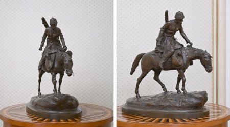 İlham Əliyevin kabinetində saxladığı yeganə heykəlin TARİXÇƏSİ &ndash; FOTO