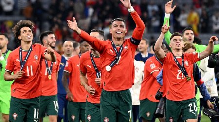 Bacısı Ronaldonun komanda yoldaşlarını sərt TƏNQİD ETDİ: &ldquo;Nankorlar...&rdquo;