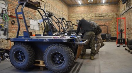 Əsgərlər yerinə robotlar: Ukrayna cəbhə logistikasını dəyişir