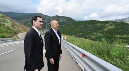 İlham Əliyev və Sərdar Berdiməhəmmədov Daşaltı kəndində - FOTO - VİDEO