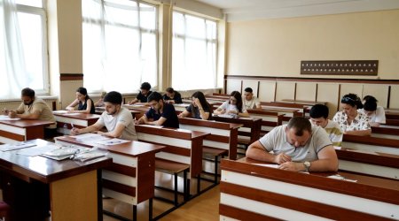 Sabah xarici dil imtahanı var