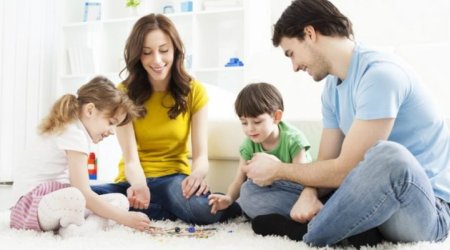 Valideynlərin NƏZƏRİNƏ! Yeni nəsil uşaqlar üçün ideal TƏRBİYƏ METODU açıqlandı