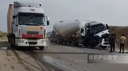 Sumqayıtda yük avtomobilləri toqquşdu - VİDEO
