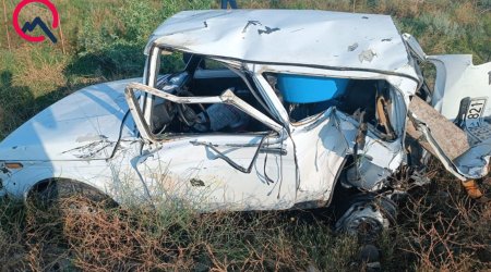 Göygöldə &ldquo;Niva&rdquo; TIR-a çırpıldı - Xəsarət alanlar var