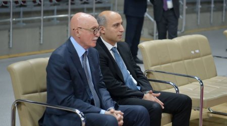 Nazir məktəblilərin basketbol yarışını izlədi - FOTO