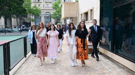 Leyla Əliyeva və Arzu Əliyeva Dənizkənarı Milli Parkda açılış və təqdimat mərasimlərində - FOTO