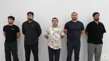 &ldquo;1xBet&rdquo; platformasında qanunsuz mərc oyunları təşkil edən dəstə tutuldu - VİDEO