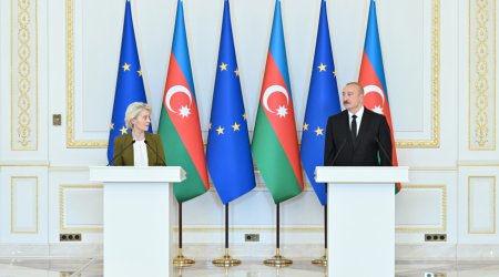 İlham Əliyev və Ursula Fon der Lyayen mətbuata bəyanatlarla çıxış etdilər -FOTO/VİDEO