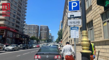 Sürücülərin NƏZƏRİNƏ &ndash; Səməd Vurğun küçəsində parklanma nişanı quraşdırıldı &ndash; FOTO