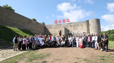 &ldquo;Türk Dünyası Həftəsi&rdquo;nin iştirakçıları Şuşada &ndash; FOTO
