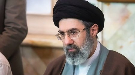 Müctəba Xamenei atasının dəfnində iştirak ETMƏYƏCƏK