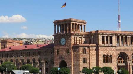 Ermənistanda müxalifət yeni mübarizə mərhələsinə keçir: 5 partiyadan birgə bəyanat