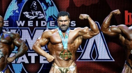 Xanəndə Pərviz Qasımov dünya çempionu oldu &ndash; FOTO