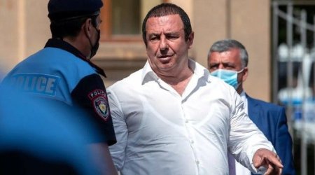 Ermənistanda müxalif lider Qaqik Tsarukyan SAXLANILDI