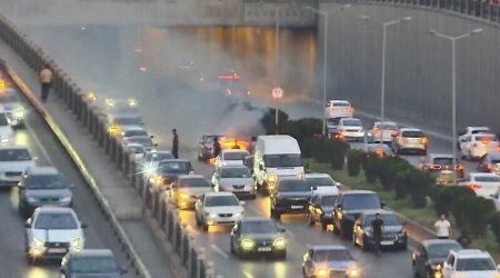&ldquo;Şamaxinka&rdquo; tunelinin çıxışında avtomobil YANDI - FOTO/VİDEO