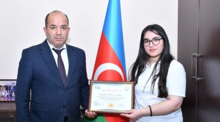 Xırdalan məktəblisi Çinin nüfuzlu universitetinə QƏBUL OLDU &ndash; FOTO