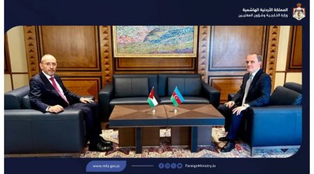 Azərbaycan və İordaniya XİN başçıları arasında GÖRÜŞ