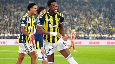 “Fənərbağça”nın sabiq hücumçusu “Qalatasaray”a keçir