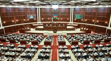 Milli Məclis yeni rüsumların tətbiqi ilə bağlı layihəni QƏBUL ETDİ