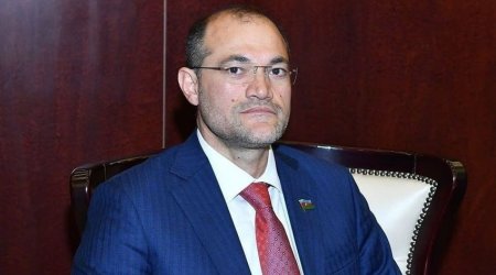 Deputat: &ldquo;Marketlər məhsulu bazara çıxarmaq üçün sahibkarlardan ödəniş tələb edir&rdquo;