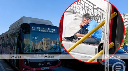 Sərnişinlərdən küsüb, siqaret çəkən sürücü ilə bağlı "BakuBus"dan AÇIQLAMA