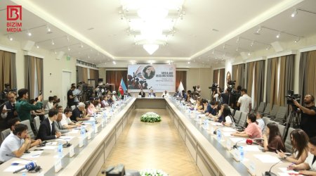 &ldquo;Media və dekolonizasiya: yüksələn səslər, güclənən narrativlər&rdquo; konfransı nələrlə yadda qaldı? &ndash; FOTO