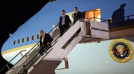 Trampın Türkiyə səfərindən qayıdarkən təyyarəsini dəyişməsinin səbəbi: Sui-qəsd təhlükəsi?