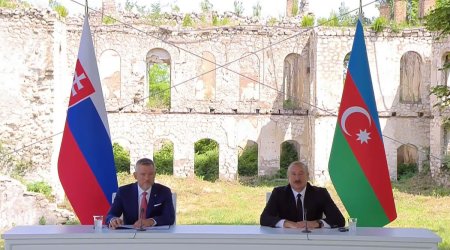 Prezidentlər Şuşada mətbuata bəyanatlarla çıxış ediblər &ndash;FOTO -VİDEO