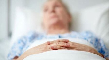 75 yaşlı qadın sirkədən zəhərlənib öldü