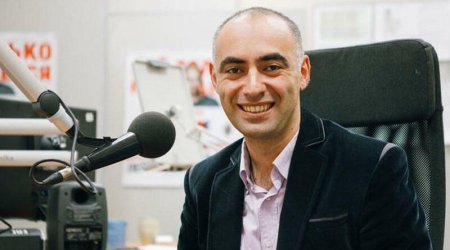 Azərbaycanda müəllim işə qəbul üçün ekstrasens Zirəddinə müraciət etdi – VİDEO