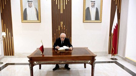 Əli Əsədov Qətərin Azərbaycandakı səfirliyində başsağlığı verdi &ndash; FOTO