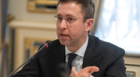 Deputatlar baş nazir vəzifəsinə namizədlə görüşdülər