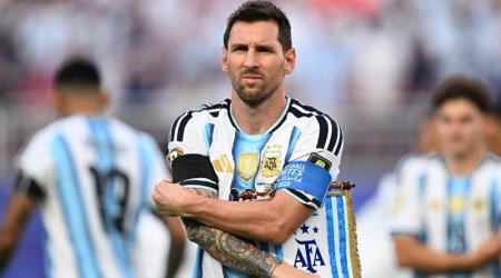 Messi: &ldquo;Heç kim bizə heç nə vermədi, hər şeyi futbol meydançasında qazandıq&rdquo;