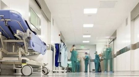 Bakıda qadın plastik qabla DÖYÜLDÜ