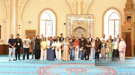 Konfrans iştirakçıları Qubanın dini ziyarətgahlarında &ndash; FOTO
