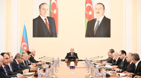 Nazirlər Kabinetində əhalinin siyahıyaalınmasına dair iclas &ndash; Nələr müzakirə olundu? &ndash; YENİLƏNİB - FOTO