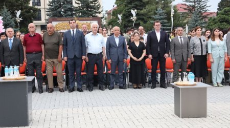 Qusarda "Bəxt üzüyü" səhnələşdirildi: Teatr mövsümünün bağlanışından FOTOLAR