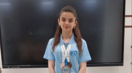 Gündə 13 saat hazırlaşaraq 400 tam bal TOPLADI