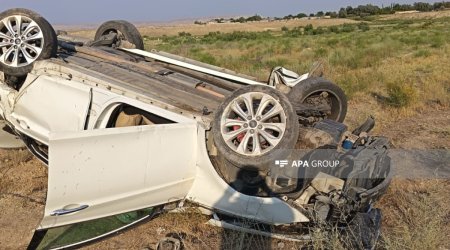 Minik avtomobili aşdı, 1 ölü, 5 yaralı var - FOTO