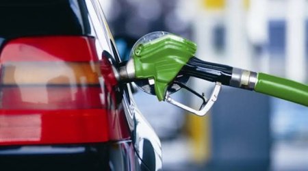 Azərbaycanda avtomobil benzini istehsalı artıb